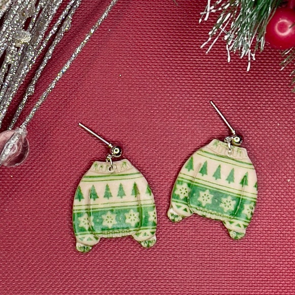 Christmas Tree Ugly Sweater Earrings w/ Gift Box - Picture 2 of 4
